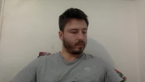 freeeeeeeench online show from January 14, 1:49 pm