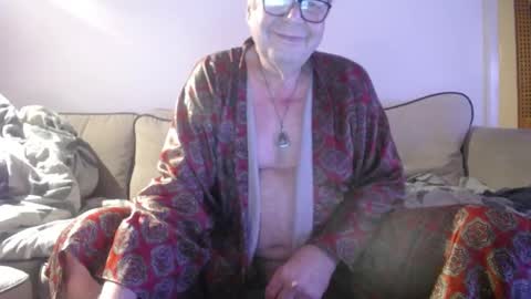 freespirt59 online show from December 25, 2:34 pm