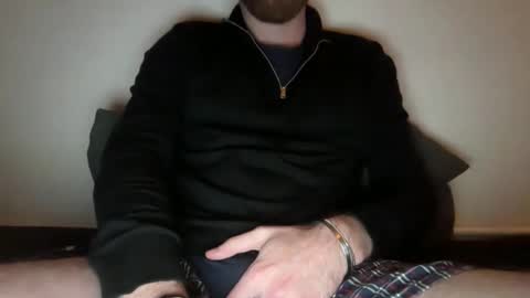 Snapshot of freevechno128 chatting on October 15, 11:12 pm freevechno128 online show from October 15, 11:12 pm