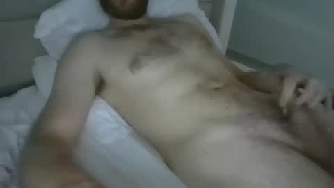 frenchpleasure_x online show from April 17, 7:00 am