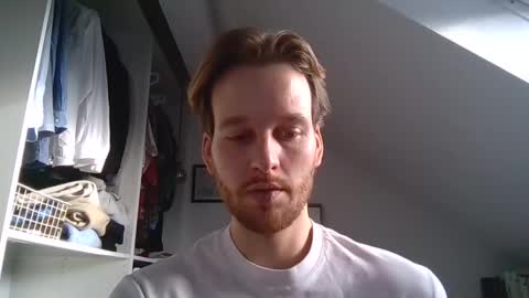 frozenyoga online show from January 3, 12:41 pm