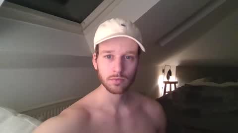 frozenyoga online show from February 6, 7:29 pm