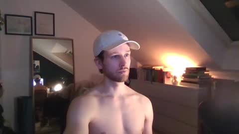 frozenyoga online show from January 17, 4:48 pm