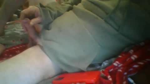 funthum19 online show from March 2, 12:09 am