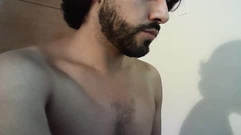 Snapshot of gabriel1839 chatting on January 9, 3:15 am javier online show from January 9, 3:15 am