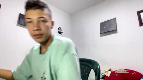 gadiel_sex online show from April 8, 10:58 am