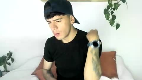 Gael Garca online show from February 20, 6:19 am