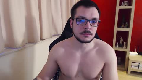 GangstaLover online show from January 19, 5:26 am