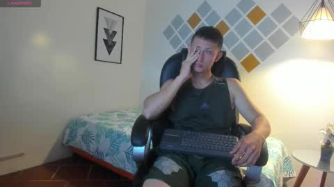 garuo_18 online show from October 30, 3:52 am