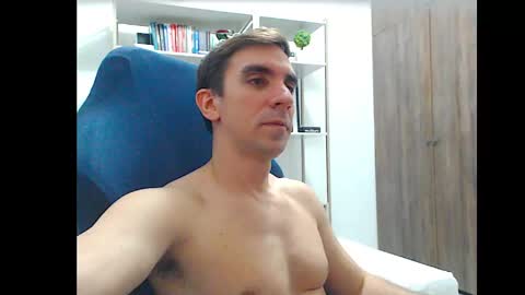 Snapshot of gatosarado23 chatting on September 28, 6:44 am gatosarado23 online show from September 28, 6:44 am
