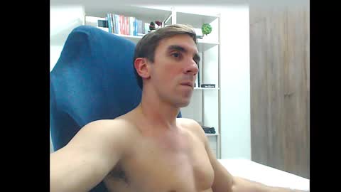 Snapshot of gatosarado23 chatting on September 19, 4:24 am gatosarado23 online show from September 19, 4:24 am