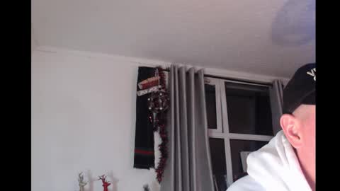 gavinkush online show from December 17, 1:13 am