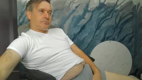 gazzaboy123 online show from October 4, 12:43 pm