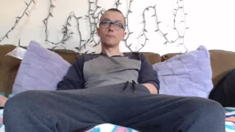 G online show from November 22, 6:18 pm