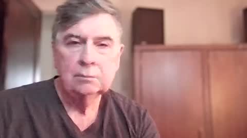 Snapshot of geneox chatting on March 3, 8:50 pm GeneOx online show from March 3, 8:50 pm