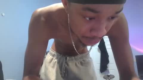 genowixk online show from November 1, 3:10 am