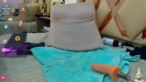 GEORGE online show from December 11, 6:16 am