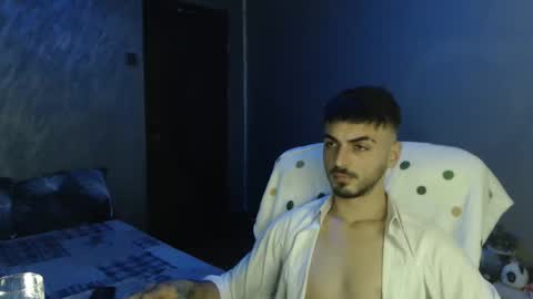 SDon online show from December 15, 3:31 pm