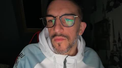 Gigi online show from March 7, 4:54 am