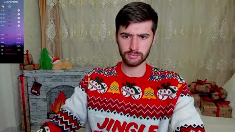 gilbertogonzales online show from December 7, 4:58 pm