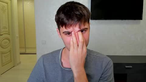 gilbertogonzales online show from February 27, 5:47 pm