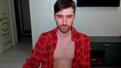 gilbertogonzales online show from January 18, 5:15 pm