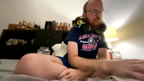 gingerginger111 online show from April 19, 2:33 am