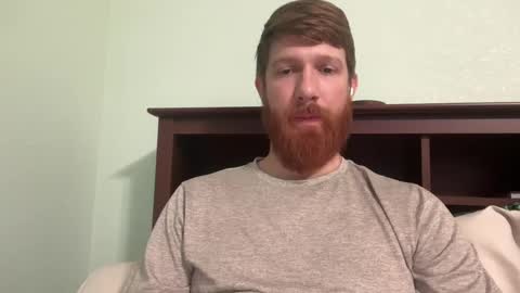Snapshot of gingermania10 chatting on December 10, 6:38 pm gingermania10 online show from December 10, 6:38 pm