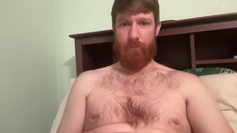 Snapshot of gingermania10 chatting on December 19, 7:40 pm gingermania10 online show from December 19, 7:40 pm