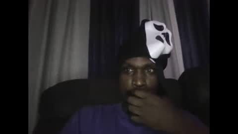 gino_crazy87 online show from October 5, 2:26 am