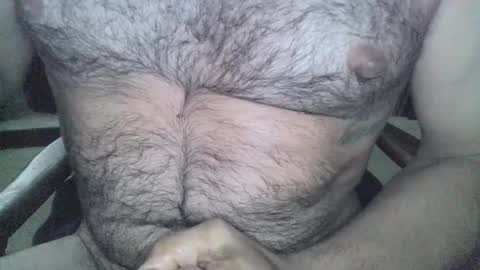 girthyhunguy online show from October 5, 8:13 pm