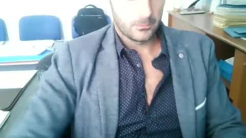 giuseppevai1 online show from October 4, 10:53 am