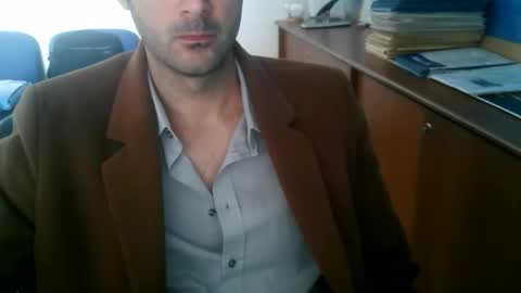 giuseppevai1 online show from November 19, 11:54 am