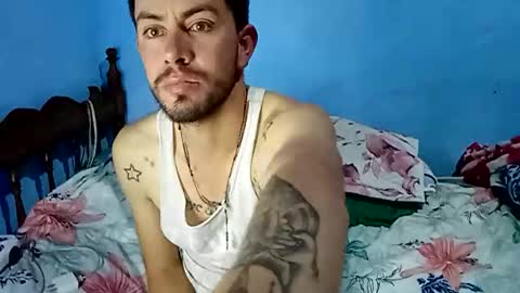 gladiador3017 online show from December 14, 3:02 am