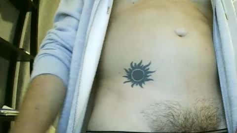 gladiator_18 online show from November 22, 2:11 am