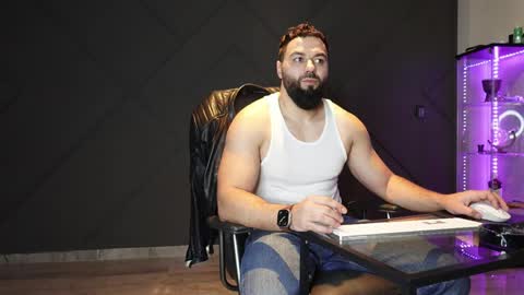 Matthew .. for short call me Matt online show from April 3, 12:51 am