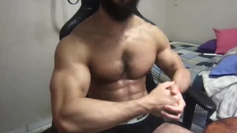 god hunkules online show from December 5, 8:13 pm