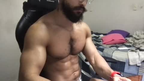 god hunkules online show from January 3, 6:46 pm