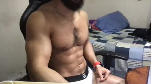 god hunkules online show from January 7, 4:37 pm