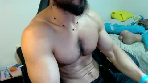 god hunkules online show from April 5, 5:09 pm