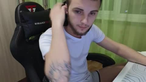 Golden boyyy21 online show from December 13, 7:53 pm