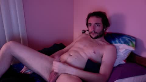 gooner4life88 online show from November 3, 1:32 am