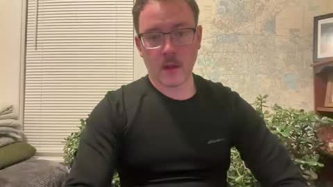 gooooglymooglys online show from March 3, 5:15 am