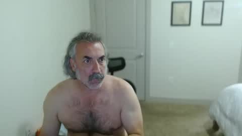 Snapshot of gopher988 chatting on October 21, 8:34 pm gopher988 online show from October 21, 8:34 pm