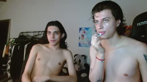 Snapshot of gowther__ chatting on February 1, 11:21 am angelito tu novio online show from February 1, 11:21 am