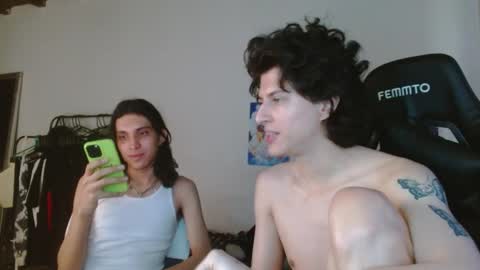 Snapshot of gowther__ chatting on February 5, 2:59 pm angelito tu novio online show from February 5, 2:59 pm