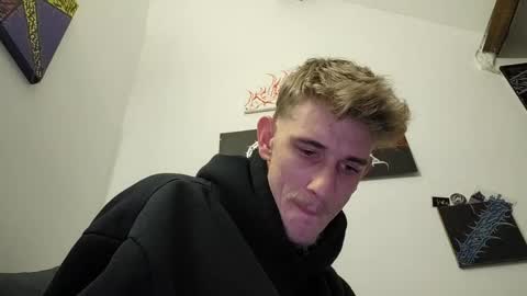 Smallcom online show from December 29, 9:20 pm