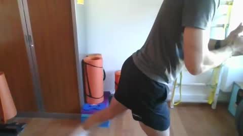 grandbi online show from April 9, 9:37 am