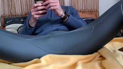 grandbi online show from January 28, 1:59 pm