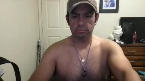 Snapshot of greg78652 chatting on December 16, 2:57 am greg78652 online show from December 16, 2:57 am